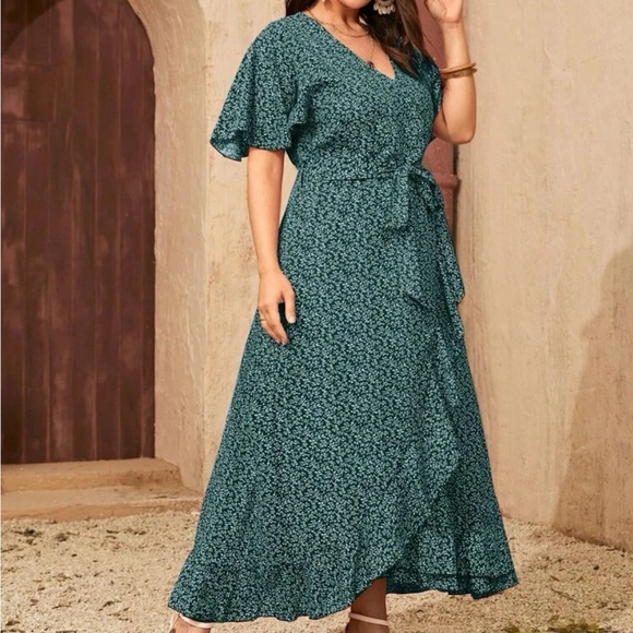 Boho plus size green floral print wrap belted maxi dress - Picture 5 of 7